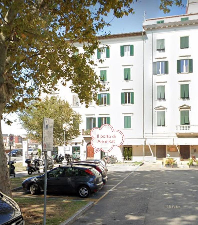 Il Porto Di Ale E Kat Hotel Livorno Eksteriør billede